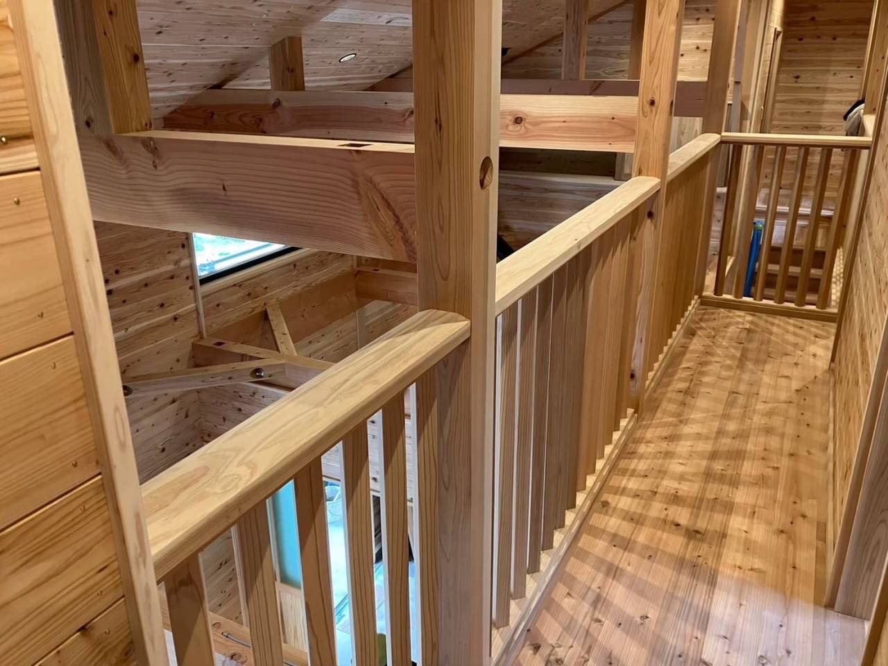 「木」と「ガルバリウム」<br />ナチュラルモダンな木の家