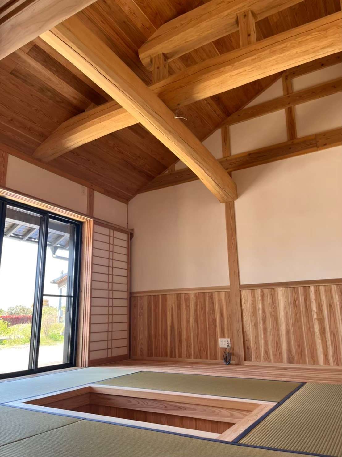 心安らぐ掘りごたつの家